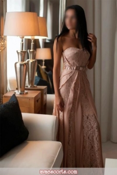 Escort Alyssa Lambrini