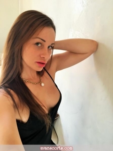 Escort Irina Mах