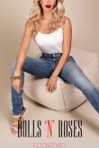 Escort 47225432591.jpg