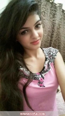 Escort Maya Malhotra 