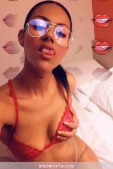 Escort Chanel sweets